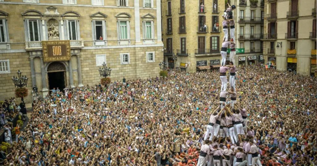 This event is one of the highlights of the Mercè festival and takes place in Plaça de Jaume.